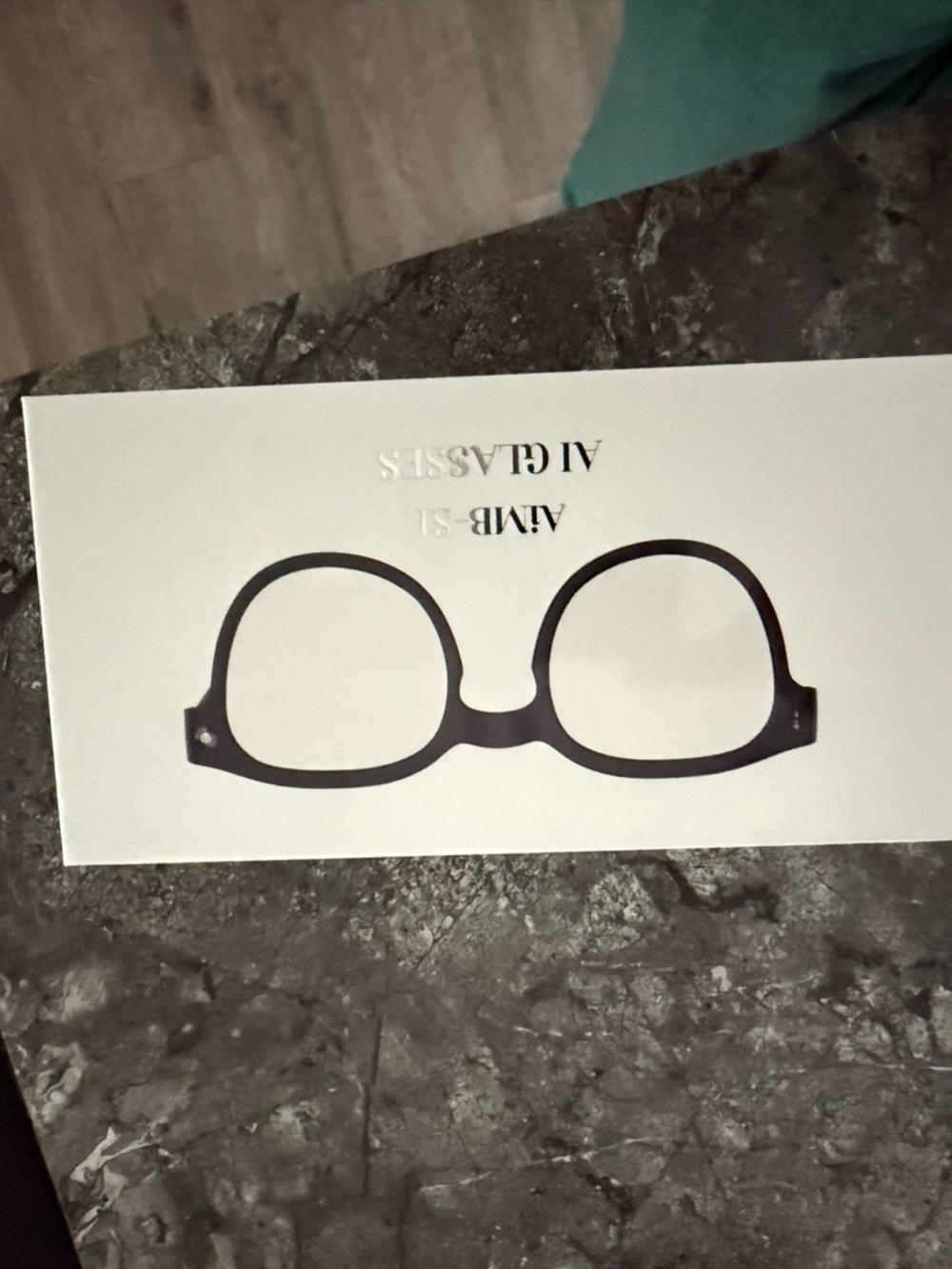 New AI Black Round Fashion Eyeglasses - Sleek Everyday Frame